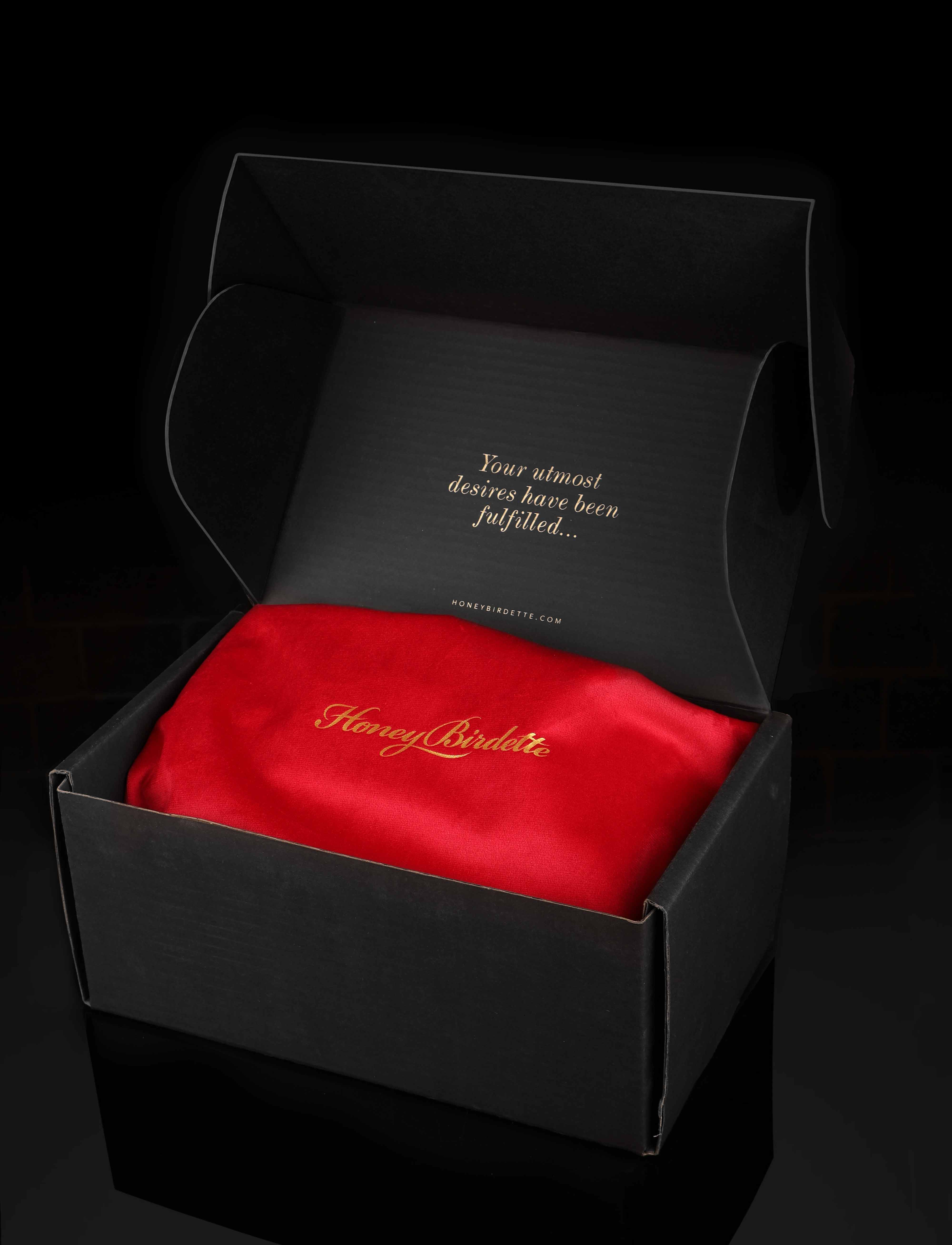 Red Velvet Gift Bag - Image 2